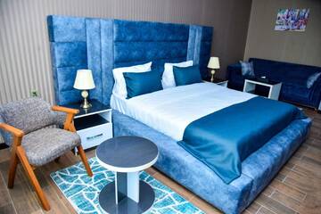 Фото номера Улучшенный двухместный номер с 1 кроватью Отель Supreme Hotel Baku г. Баку 6