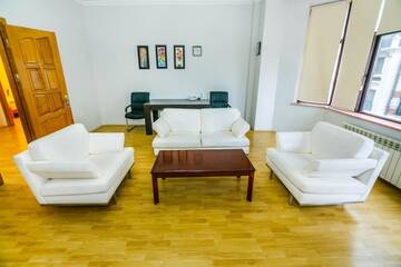 Фото номера Апартаменты Делюкс Апартаменты Apartment On Targovi г. Баку 48