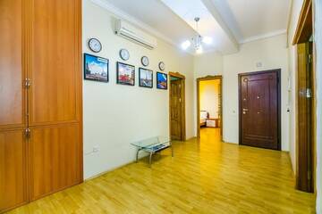 Фото номера Апартаменты Делюкс Апартаменты Apartment On Targovi г. Баку 42