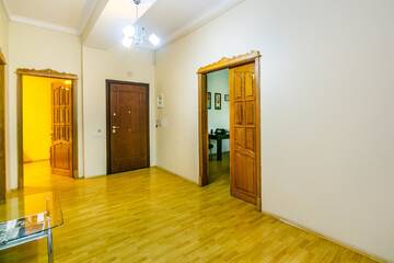 Фото номера Апартаменты Делюкс Апартаменты Apartment On Targovi г. Баку 16