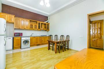 Фото номера Апартаменты Делюкс Апартаменты Apartment On Targovi г. Баку 13