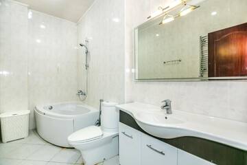 Фото номера Апартаменты Делюкс Апартаменты Apartment On Targovi г. Баку 29