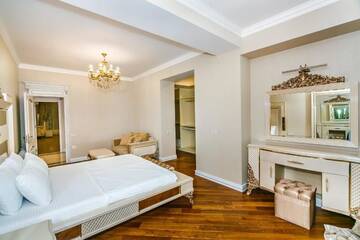 Фото номера Апартаменты с 3 спальнями Апартаменты Nizami Street VIP Apartment г. Баку 98
