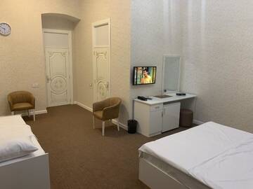 Фото номера Четырехместный номер &quot;Комфорт&quot; Отель Sahil Park Hotel г. Баку 3