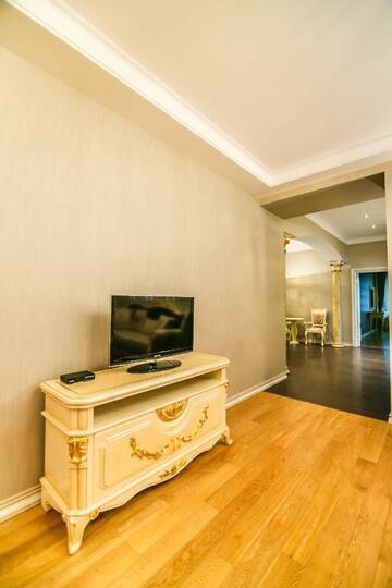 Фото номера Апартаменты Делюкс Апартаменты VIP Apartment On PAUL г. Баку 10
