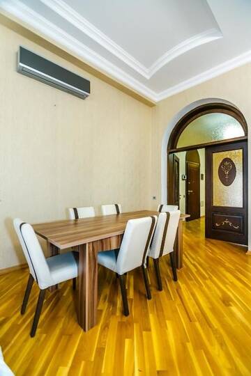 Фото номера Апартаменты с видом на море Апартаменты Luxary Apartment Near Mc Donalds г. Баку 75
