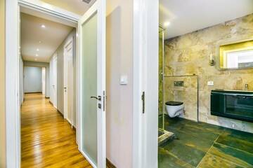 Фото номера Апартаменты с видом на море Апартаменты Luxary Apartment China Embassy г. Баку 74