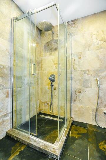 Фото номера Апартаменты с видом на море Апартаменты Luxary Apartment China Embassy г. Баку 43