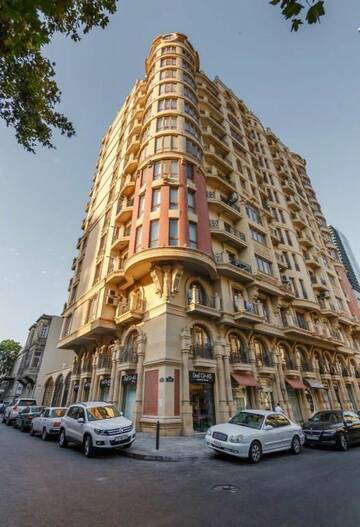 Фото номера Апартаменты с балконом Апартаменты VIP Apartment On Nizami 63 г. Баку 47