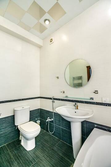 Фото номера Апартаменты с балконом Апартаменты VIP Apartment On Nizami 63 г. Баку 89