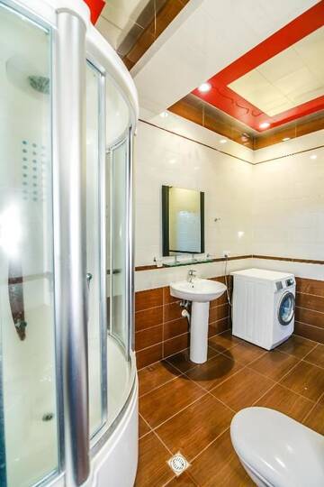 Фото номера Апартаменты с балконом Апартаменты VIP Apartment On Nizami 63 г. Баку 97