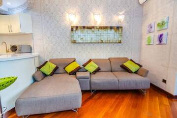 Фото номера Апартаменты с балконом Апартаменты Deluxe Apartment on Tarqovu centr г. Баку 74