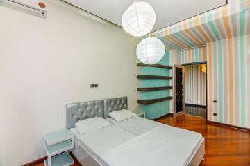 Фото номера Апартаменты с балконом Апартаменты Deluxe Apartment on Tarqovu centr г. Баку 56