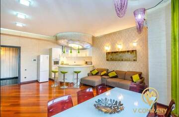 Фото номера Апартаменты с балконом Апартаменты Deluxe Apartment on Tarqovu centr г. Баку 87