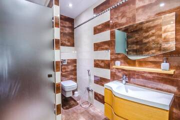 Фото номера Апартаменты с балконом Апартаменты Deluxe Apartment on Tarqovu centr г. Баку 68