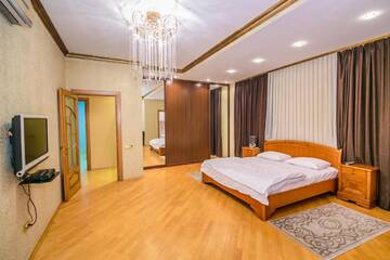 Фото номера Апартаменты Делюкс Апартаменты Luxary Bulding Gold Baku г. Баку 22