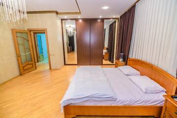 Фото номера Апартаменты Делюкс Апартаменты Luxary Bulding Gold Baku г. Баку 30