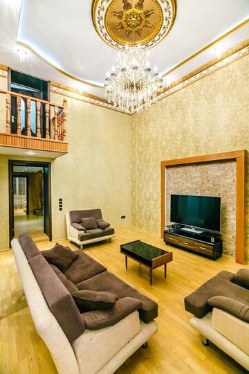 Фото номера Апартаменты с балконом Апартаменты Chapman Taylor in Baku г. Баку 9