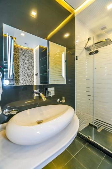 Фото Апартаменты Sahil plaza modern г. Баку 5