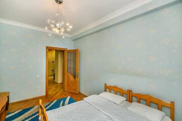 Фото номера Апартаменты с балконом Апартаменты HOTEL APARTMENT VIP PRAMIDA PLASA г. Баку 18