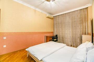 Фото номера Апартаменты Делюкс Апартаменты HOTEL APARTMENT VIP PRAMIDA PLASA г. Баку 41