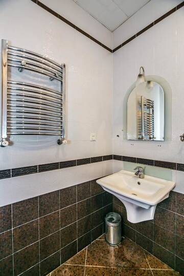 Фото номера Апартаменты Делюкс Апартаменты HOTEL APARTMENT VIP PRAMIDA PLASA г. Баку 12