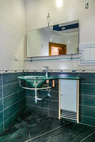 Фото номера Апартаменты Делюкс Апартаменты HOTEL APARTMENT VIP PRAMIDA PLASA г. Баку 15