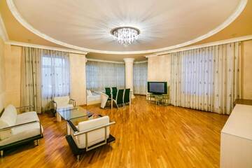 Фото номера Апартаменты Делюкс Апартаменты HOTEL APARTMENT VIP PRAMIDA PLASA г. Баку 32