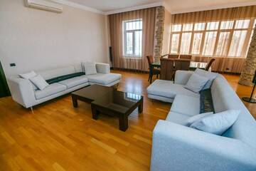 Фото номера Апартаменты с видом на море Апартаменты HOTEL APARTMENT VIP PRAMIDA PLASA г. Баку 10