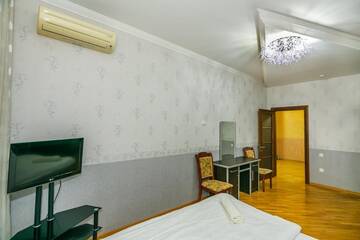 Фото номера Апартаменты Делюкс Апартаменты HOTEL APARTMENT VIP PRAMIDA PLASA г. Баку 72