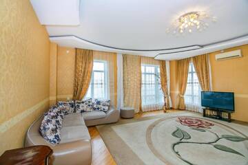Фото номера Апартаменты с балконом Апартаменты HOTEL APARTMENT VIP PRAMIDA PLASA г. Баку 7