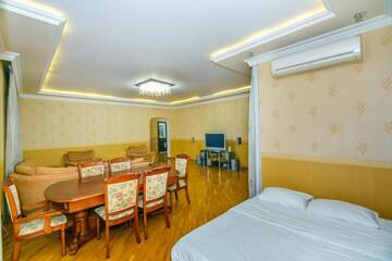 Фото номера Апартаменты Делюкс Апартаменты HOTEL APARTMENT VIP PRAMIDA PLASA г. Баку 76