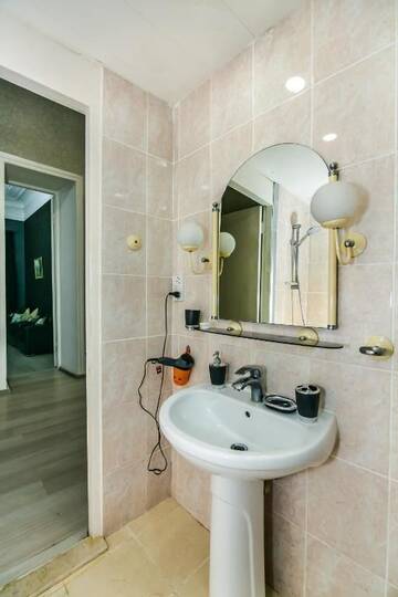 Фото номера Апартаменты с балконом Апартаменты Luxary Apartment On Nizami 80 г. Баку 86