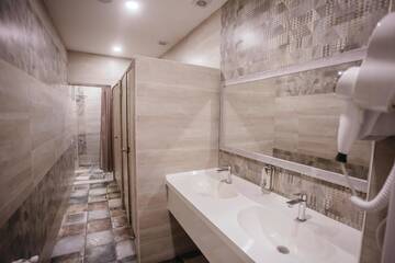 Фото номера Кровать в общем 6-местном номере для женщин Хостелы Alfa Hotel &amp; Hostel г. Баку 2