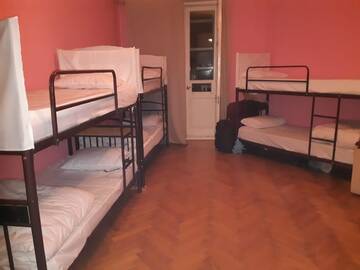 Фото номера Общий номер для мужчин и женщин Хостелы NIZAMI VIEW HOSTEL AND GUEST HOUSE г. Баку 3