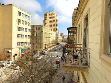 Фото номера Апартаменты с 3 спальнями Апартаменты Cosy Apartment in the heart of Baku г. Баку 17