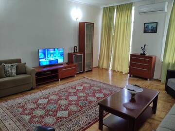 Фото Апартаменты Nizami Street Family Apartment г. Баку 2