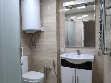 Фото номера Апартаменты с 3 спальнями Апартаменты Nizami Street Family Apartment г. Баку 27