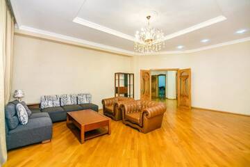 Фото номера Апартаменты с 3 спальнями Апартаменты Apartment On Al Bahar г. Баку 46
