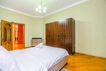 Фото номера Апартаменты с 3 спальнями Апартаменты Apartment On Al Bahar г. Баку 60