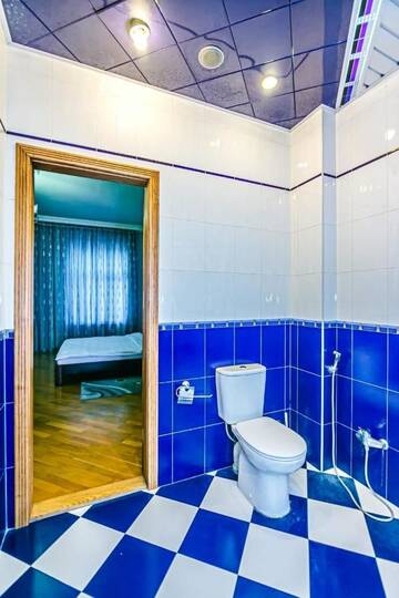 Фото номера Апартаменты с 3 спальнями Апартаменты Apartment On Al Bahar г. Баку 9