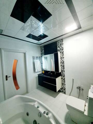 Фото номера Апартаменты с 2 спальнями Апартаменты TOURIST APARTMENT г. Баку 22