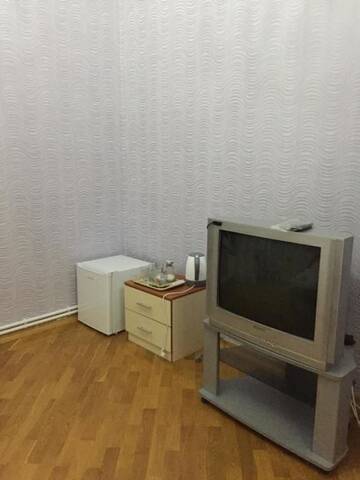 Фото номера Трехместный номер с общей ванной комнатой Отель Rotterdam г. Баку 6