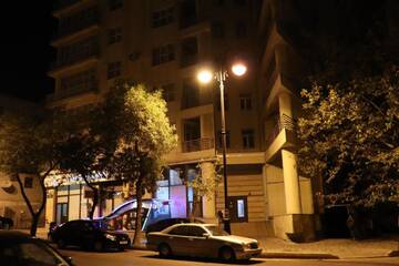Фото Апартаменты Near by 28May Metro Station Apartment on 10th floor. г. Баку 5