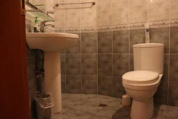 Фото номера Апартаменты с 2 спальнями Апартаменты Near by 28May Metro Station Apartment on 10th floor. г. Баку 61