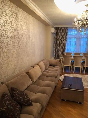Фото номера Апартаменты с 2 спальнями Апартаменты For our friends. Center. 2 bedrooms. г. Баку 10