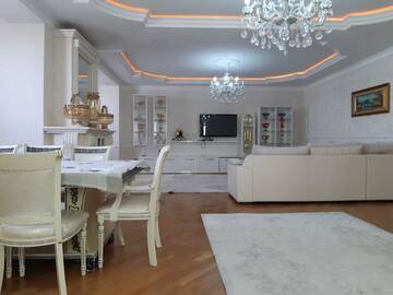 Фото номера Апартаменты с 2 спальнями Апартаменты Comfort City center. 2 bedrooms. г. Баку 11