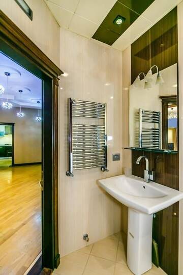 Фото номера Апартаменты с 3 спальнями Апартаменты Luxary Apartments г. Баку 81