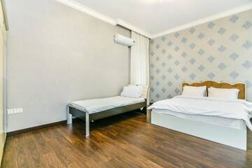 Фото номера Апартаменты с 3 спальнями Апартаменты VIP Apartment near in 28 Mall г. Баку 78