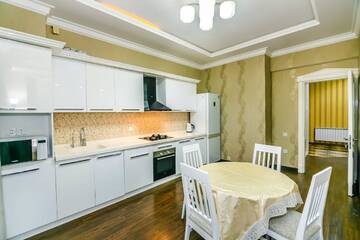 Фото номера Апартаменты с 3 спальнями Апартаменты VIP Apartment near in 28 Mall г. Баку 11